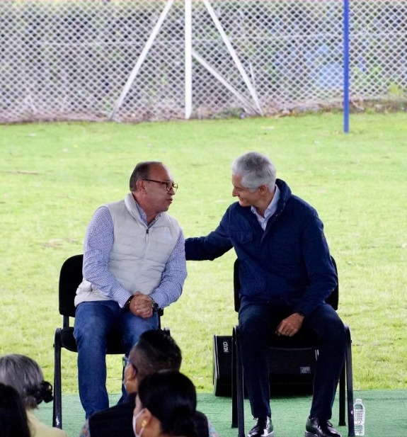 Zinacantepec Alfredo del Mazo entrega certificad