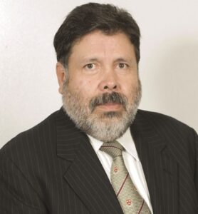 Columnista José Fernández Santillán