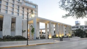 f608x342-79136_108859_15