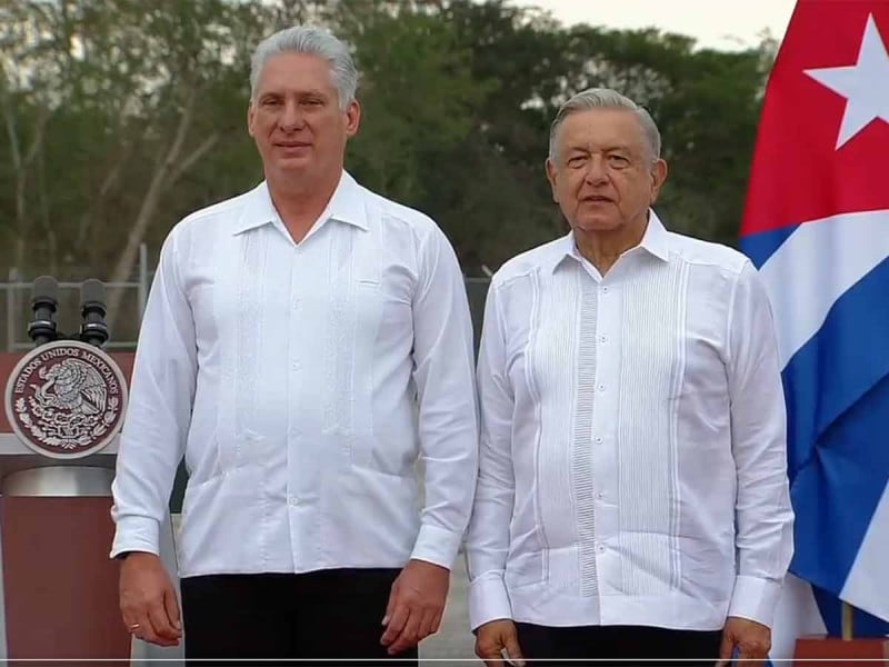 López Obrador recibe al presidente de Cuba en Campeche