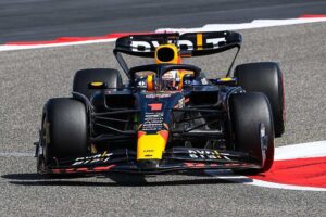 max-verstappen-red-bull-racing-compressed