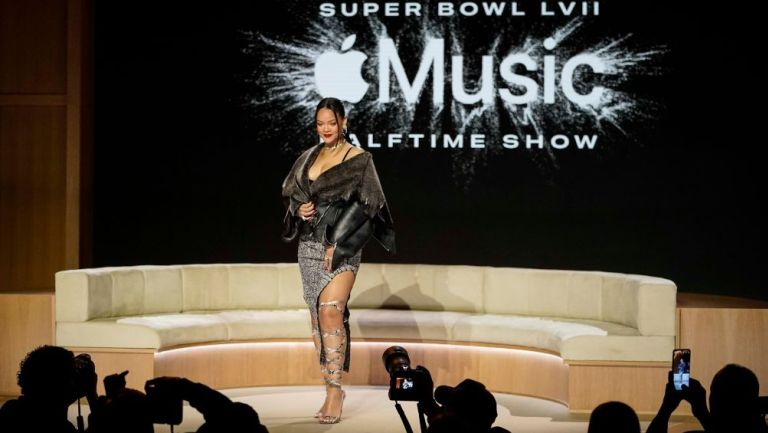 rihanna super bowl