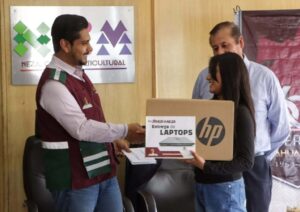 laptop-compressed (1)