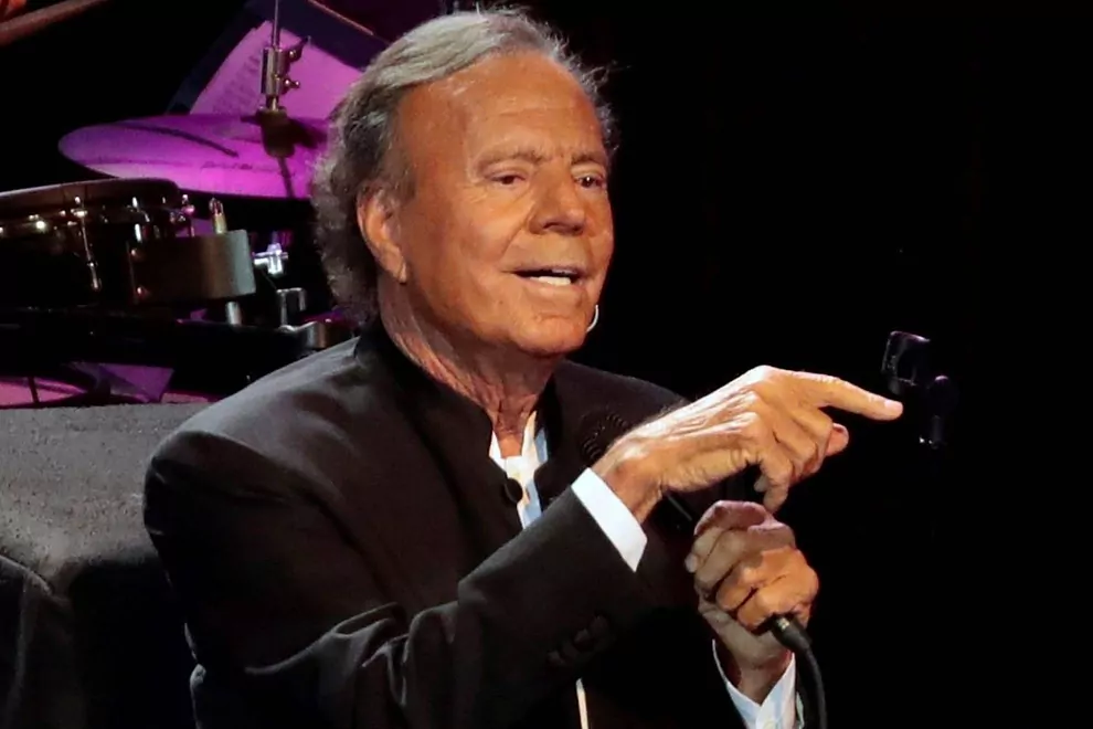 Julio Iglesias