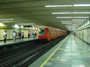Metro_zapata