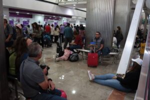 Vuelos cancelados en el AICM