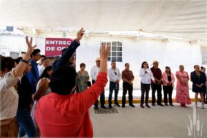 355614598_640357424789181_320469