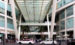 16905872161492-e1690590837596-400x240