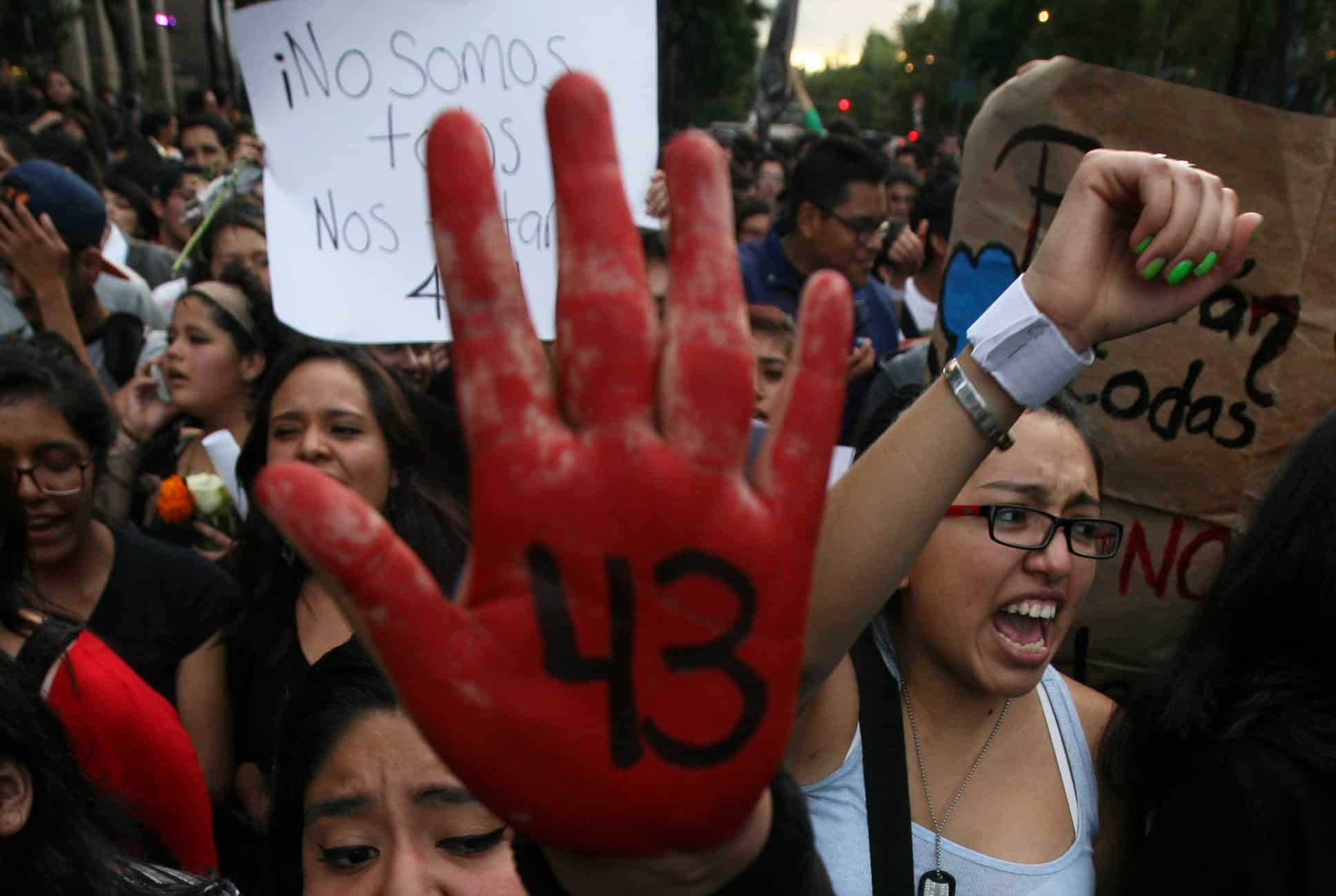 43 Ayotzinapa