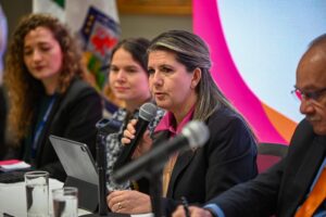 Destaca informe de gobernanza migratoria buenas prácticas y retos en Nuevo León