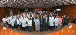 UAEMéx reconoce el trabajo del personal médico docente