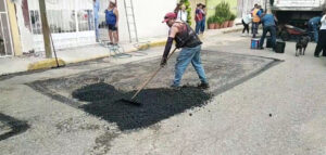 En Ecatepec se lleva a cabo el programa “Bacheo Permanente”