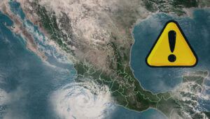 Impacto de los ciclones Idalia y Jova en México durante Agosto: Regiones afectadas y trayectoria prevista