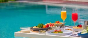 Breakfast,In,Swimming,Pool,,Floating,Breakfast,In,Luxurious,Tropical,Resort.