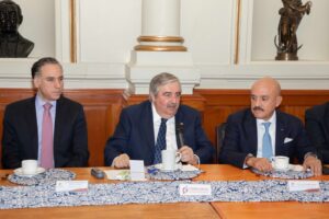 12453e30-5420-4df6-8854-51e257e6d7d7