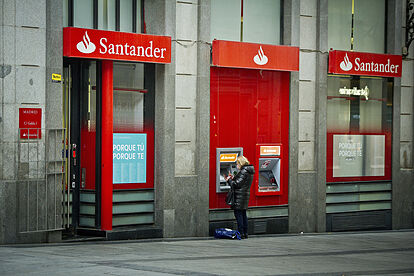 Santander registra ganancias