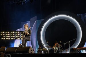 Arctic Monkeys Llena el Foro Sol en su Electrizante Regreso a México