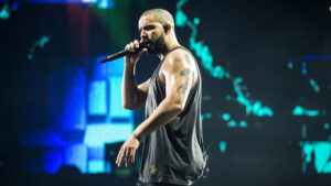 Drake Regala 50 Mil Dólares a un Fan en Pleno Concierto por una Ruptura Amorosa