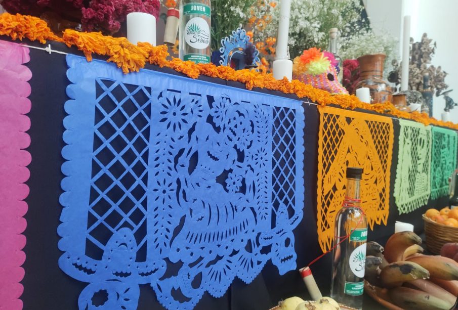 La historia del papel picado en el Día de Muertos en México