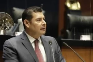 senador-alejandro-armenta-768x512.jpg