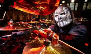 Jay-Weinberg-habla-sobre-la-tension-creativa-en-la-produccion-de-Slipknot