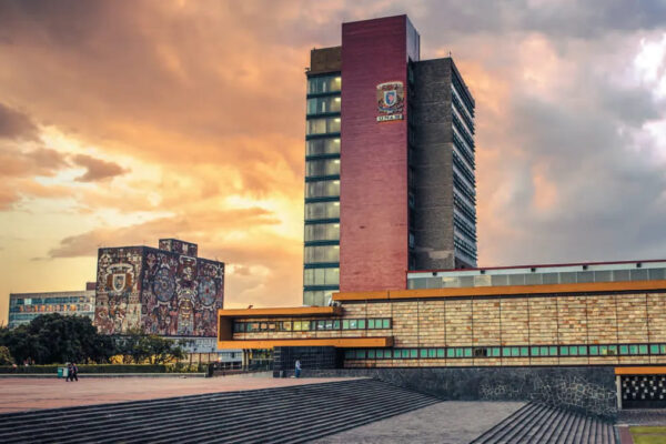 UNAM