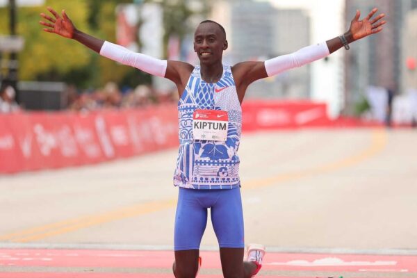 Muere Kelvin Kiptum, Récord Mundial en Maratón, en Trágico Accidente