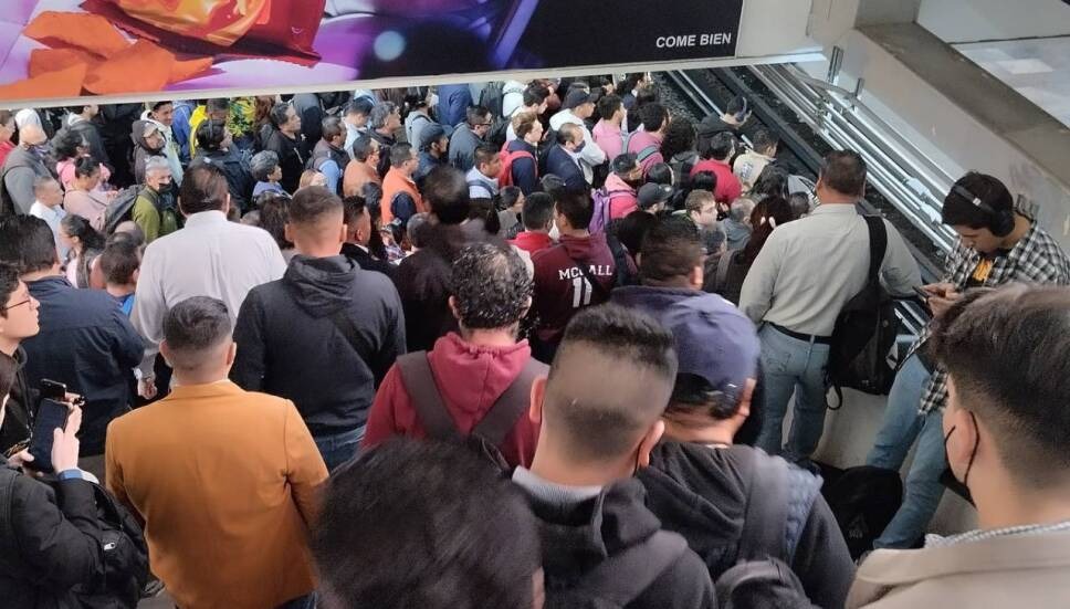 Caos en el Metro CDMX: retrasos de hasta 50 minutos en líneas 2 y 12