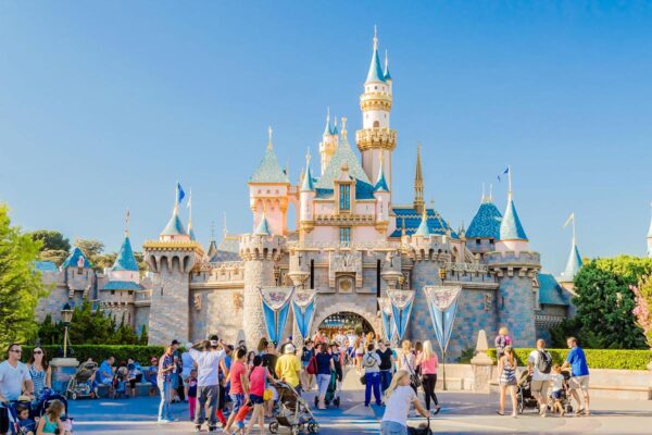 Disney planea una expansión monumental en su parque temático de California