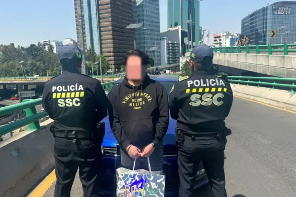 Detención en CDMX revela más de un millón de pesos en efectivo