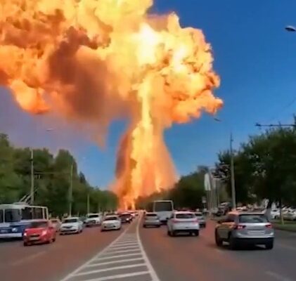 Explosión en Gasolinera de Rusia