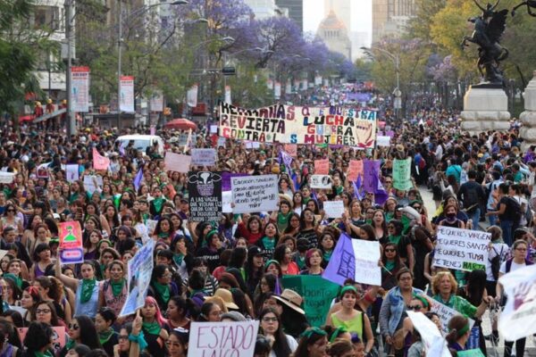 Marcha 8M: Ruta, Horarios y Alternativas Viales en CDMX