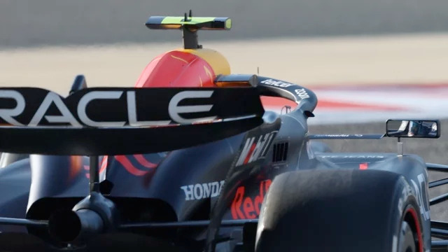 F1