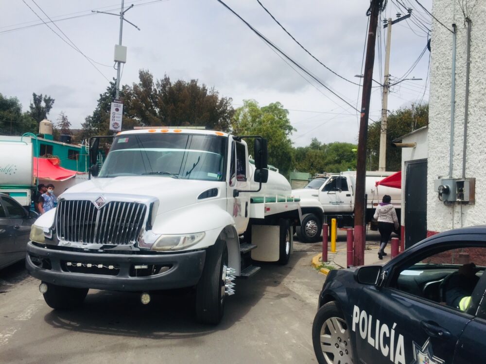 Bloqueo en la carretera México-Pachuca por piperos