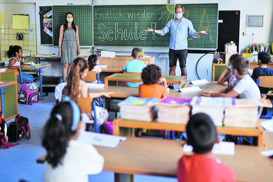 La SEP anuncia suspensión de clases este 8 de abril debido a eclipse solar