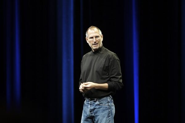 Una carta de Steve Jobs sale a la venta por casi 100 mil dólares