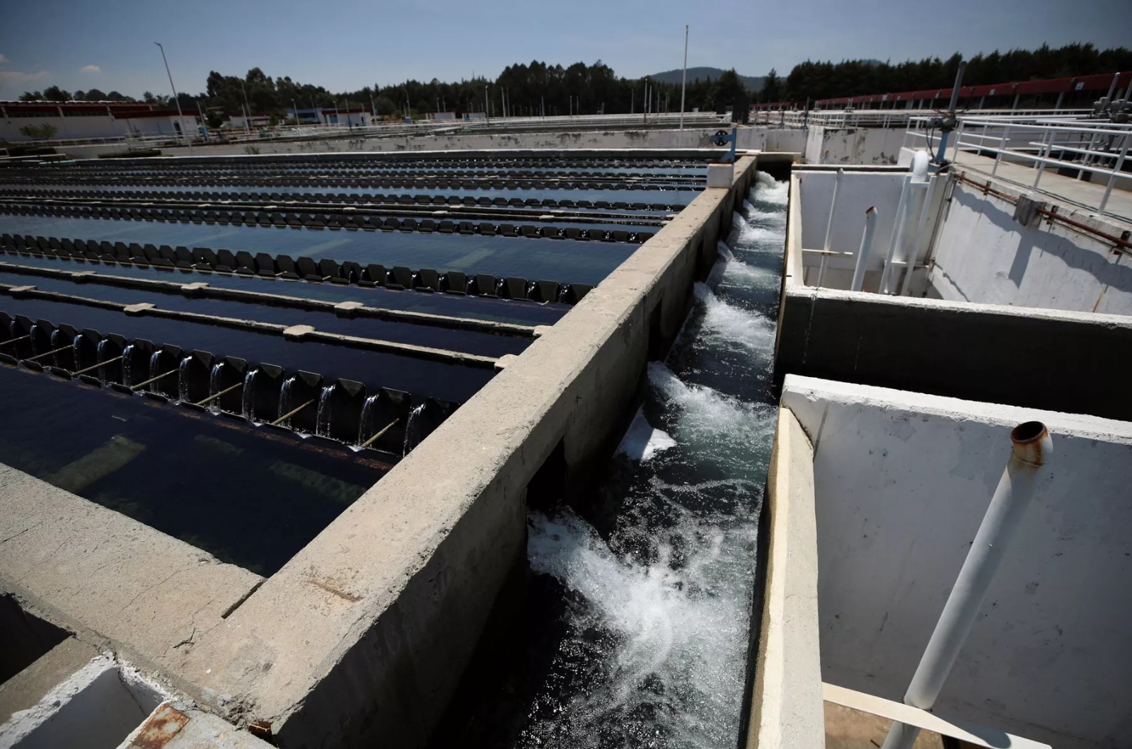 Conagua: agua del Cutzamala libre de contaminantes