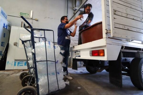 Escasez de hielo en la CDMX a causa de la intensa ola de calor