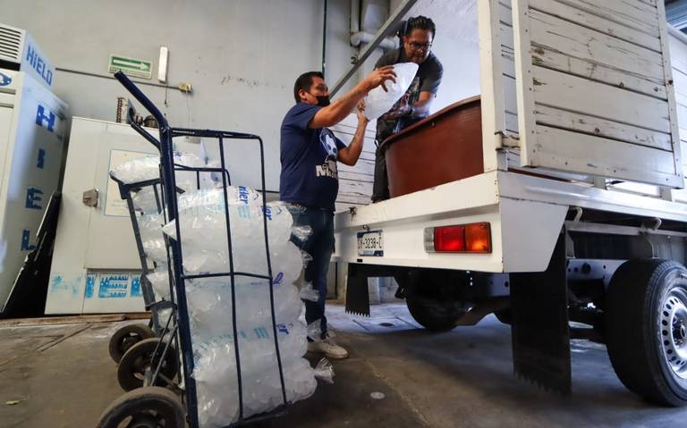 Escasez de hielo en la CDMX a causa de la intensa ola de calor