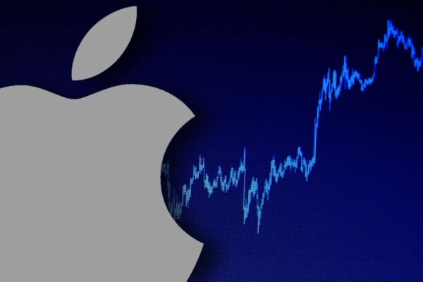 Acciones de Apple alcanzan máximo histórico