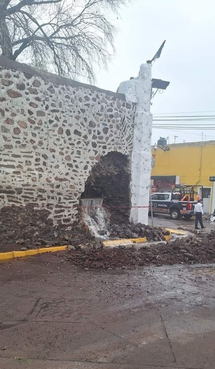 Lluvias derriban parte de barda en Museo del Virreinato en Tepotzotlán