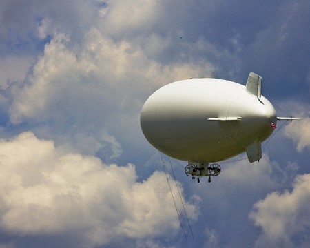 dirigibles