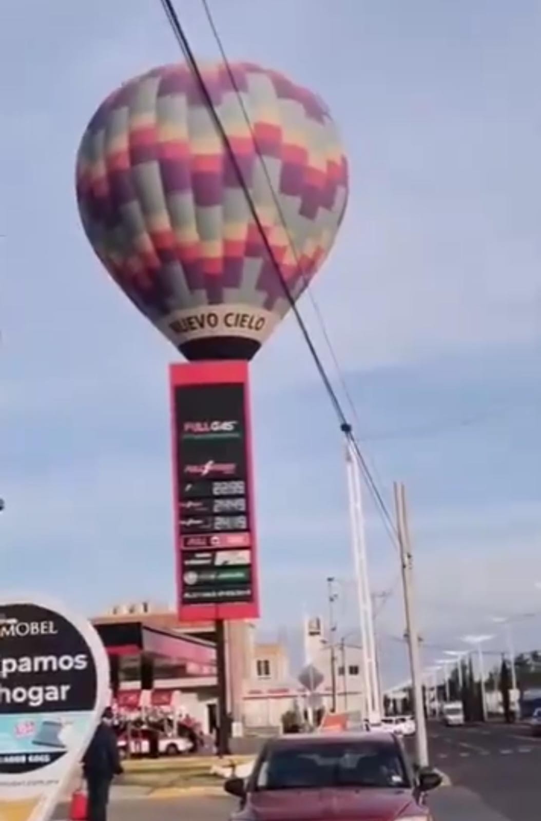 Aterrizaje forzoso de globo aerostático en Tecámac