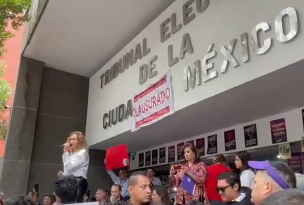 Rojo de la Vega, Taboada y Gálvez clausuran simbólicamente el Tribunal Electoral de CDMX