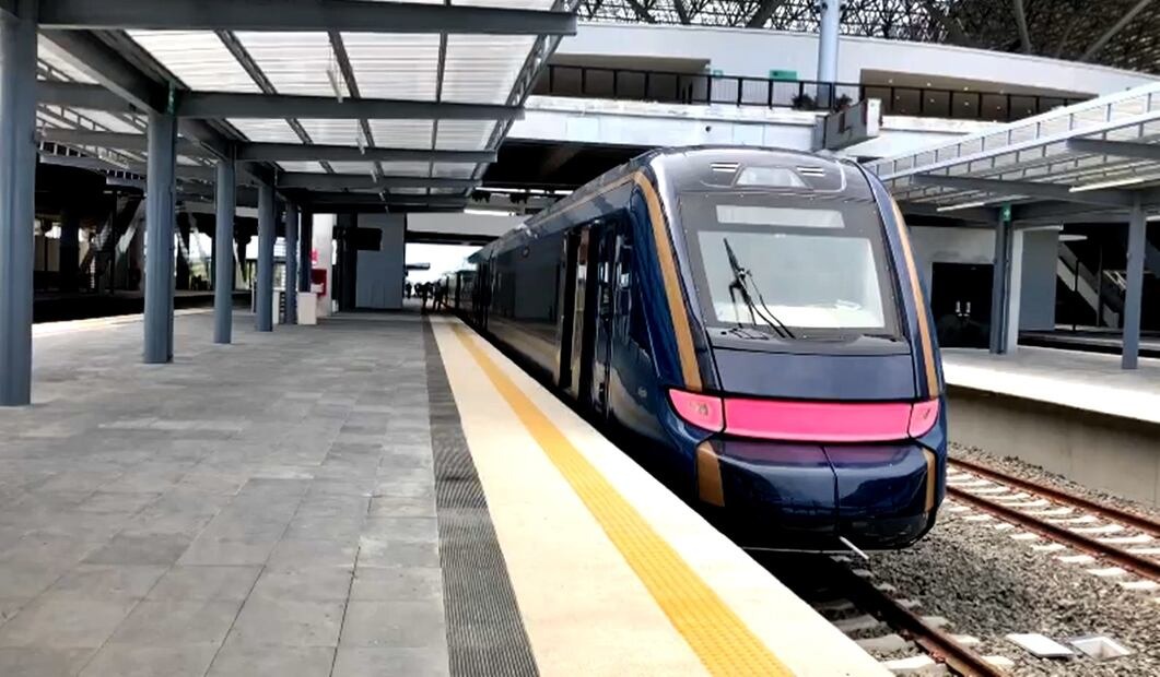 AMLO y Sheinbaum inauguran el Tren P’atal en Yucatán