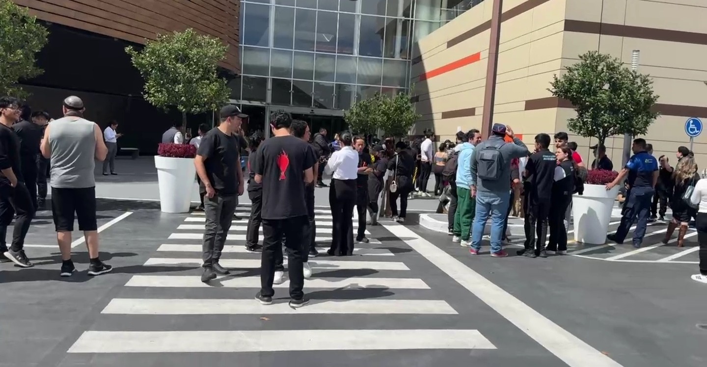 Así la inseguridad en Toluca: se registra balacera en plaza comercial 'Galerías Toluca'