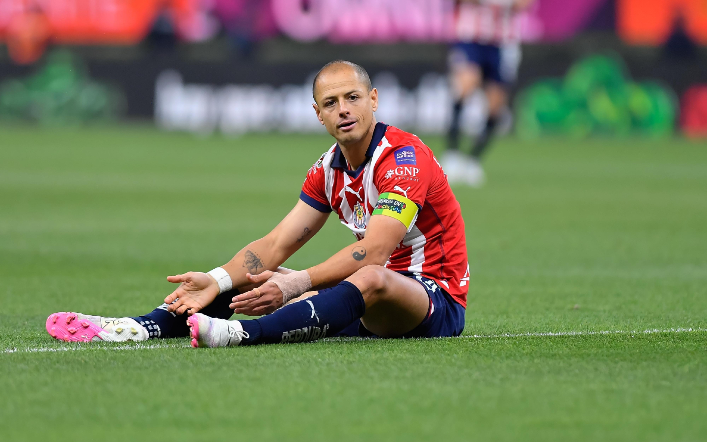 Chicharito Hernández no jugará ante Cruz Azul