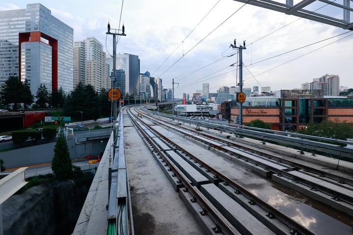 Tren Interurbano