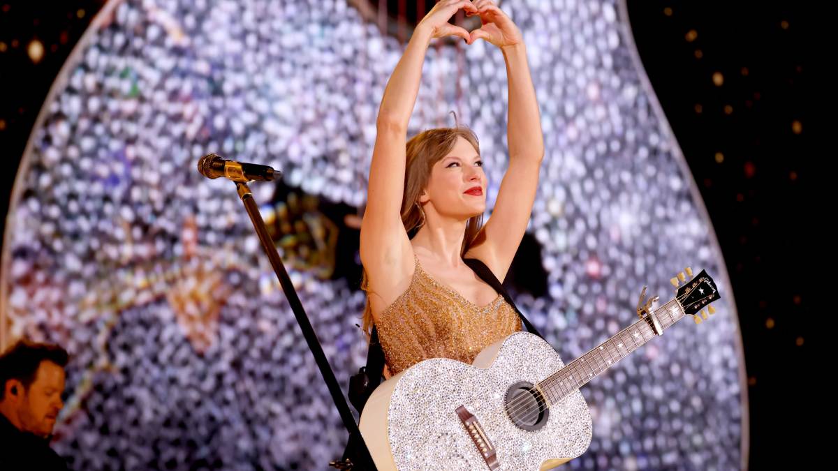 Taylor Swift dona 5 mdd a damnificados por huracanes