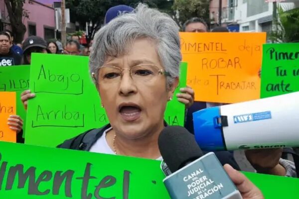 Trabajadores del PJ exigen renuncia del dirigente sindical Gilberto González